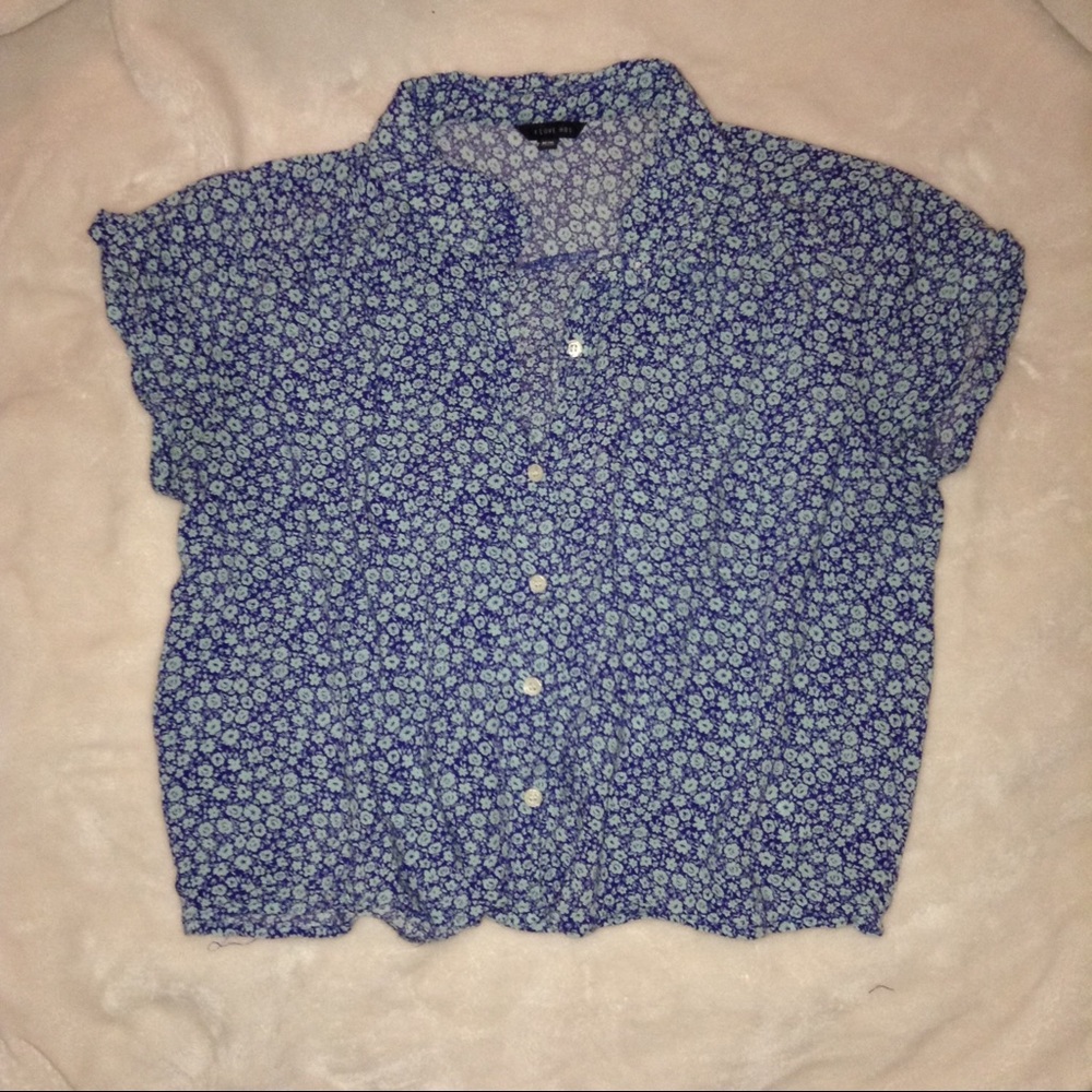 Forever 21 Floral Print Button Up Top